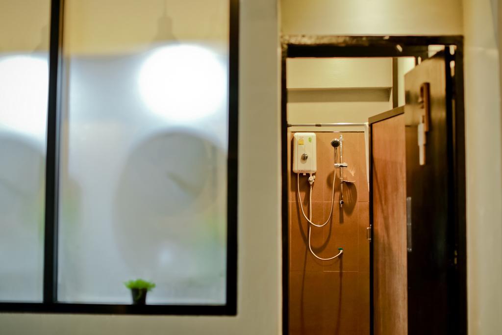 Albergue Bangkok Bed And Bike Exterior foto